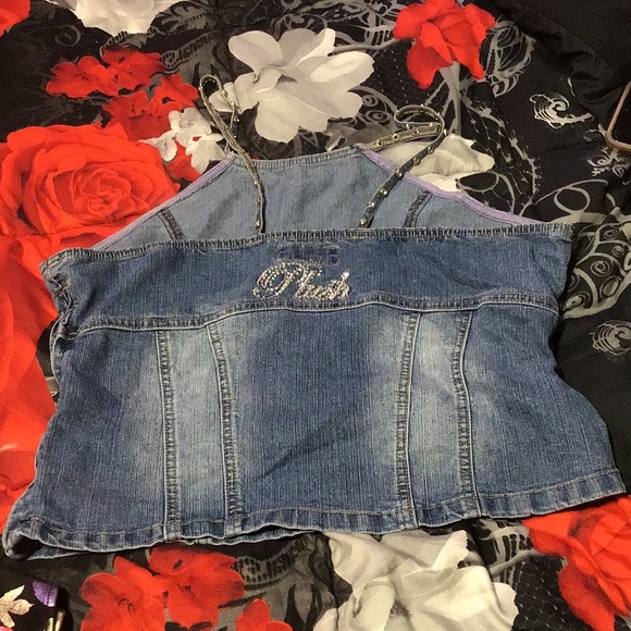 Crop top - Picture 1 of 2